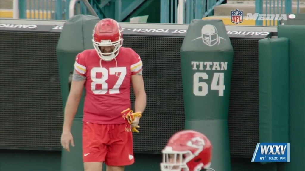 Chiefs And Eagles Prepare For Super Bowl 59