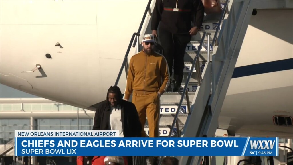 Eagles And Chiefs Arrive To New Orleans For Super Bowl 59