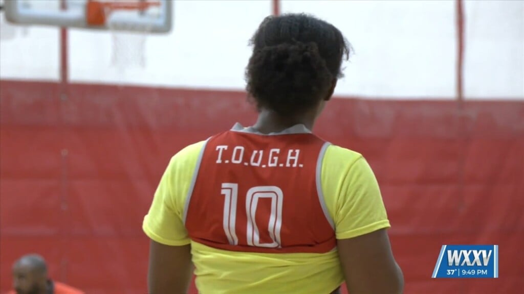 Introducing Our Wxxv Student Athlete Of The Week, Biloxi's Very Own Aubrey Hill!