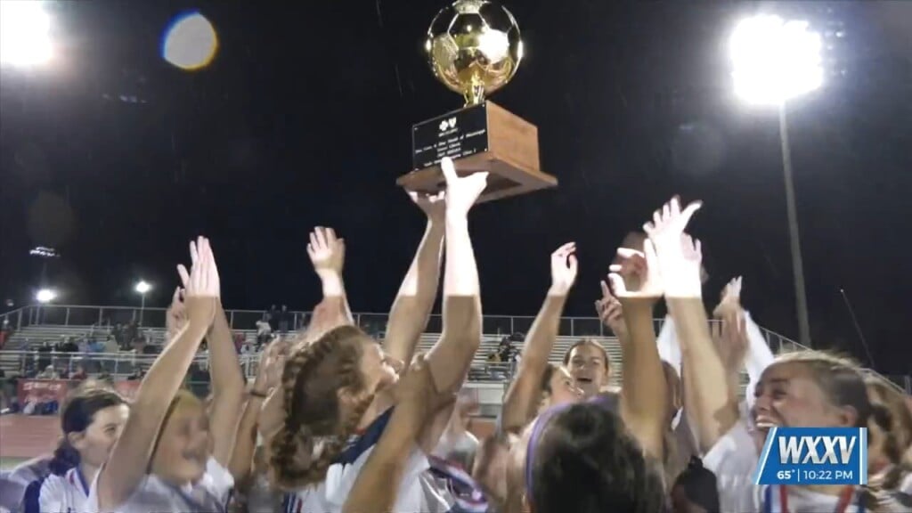 St. Patrick Lady Irish Soccer Capture Third Straight Class I Mhsaa State Championship