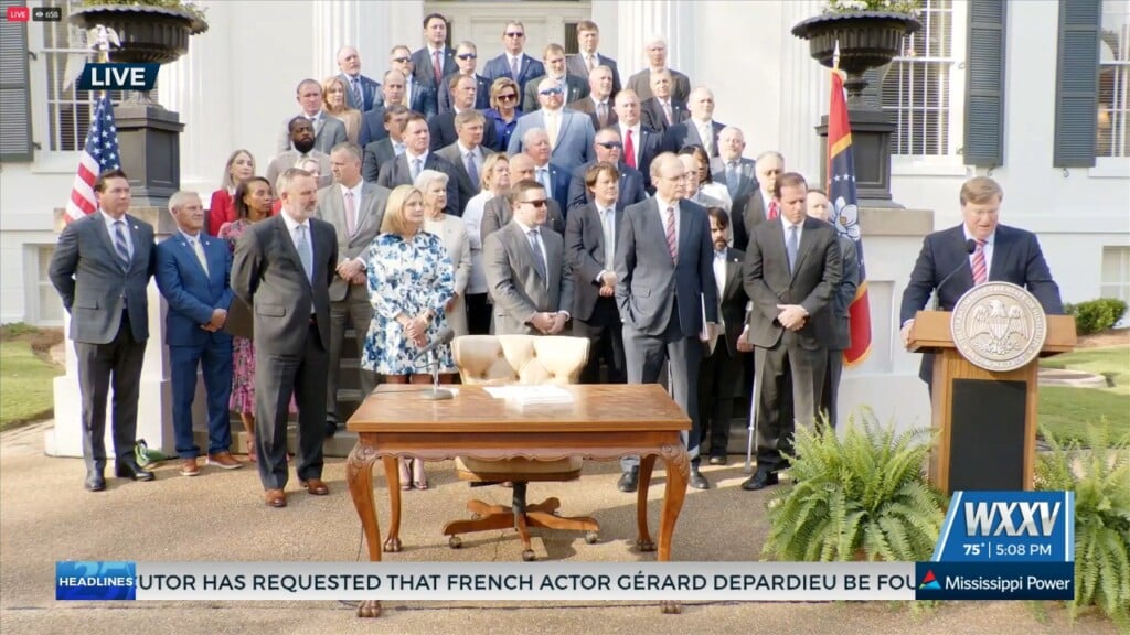 Governor Reeves Signs Tax Reform Bill