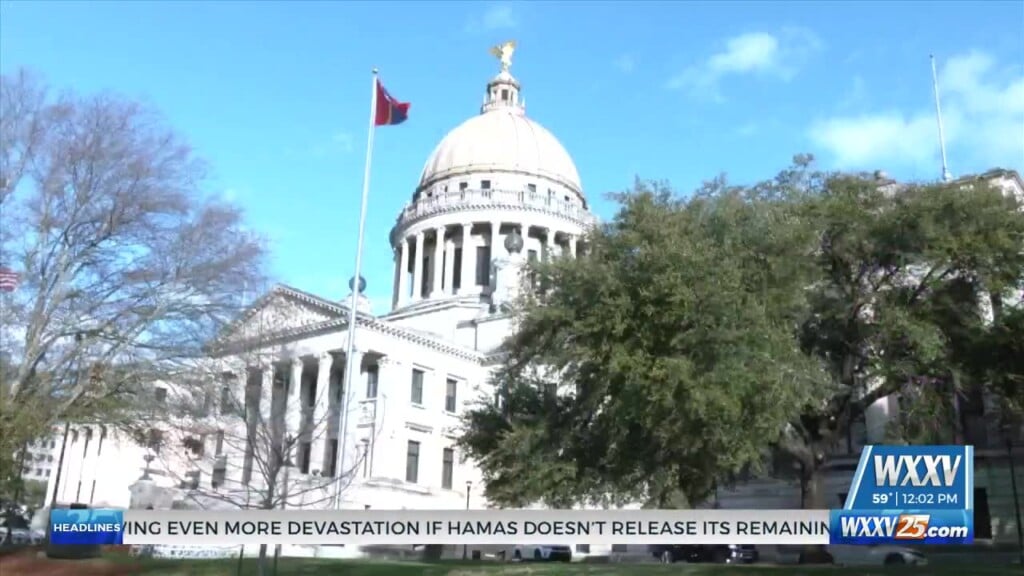 Bill Eliminating Income Tax Heads To Governor Reeves Desk