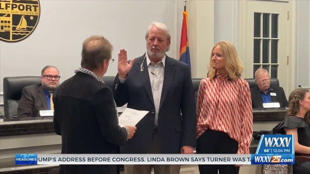 Bj Sellers Sworn In As Gulfport Ward 5 Councilman