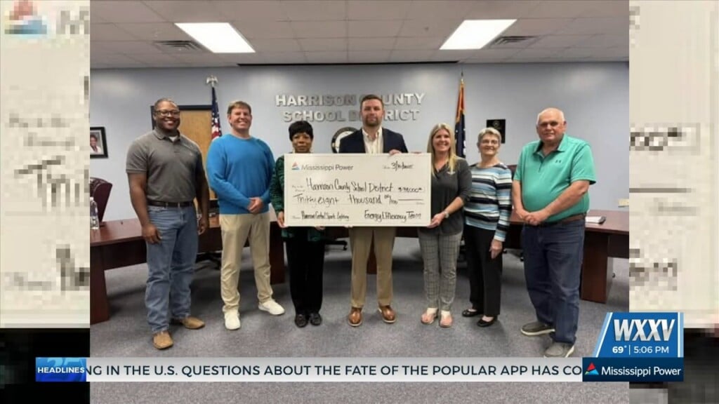 Mississippi Power Presents Check To Harrison County School District As Part Of Rebate Program