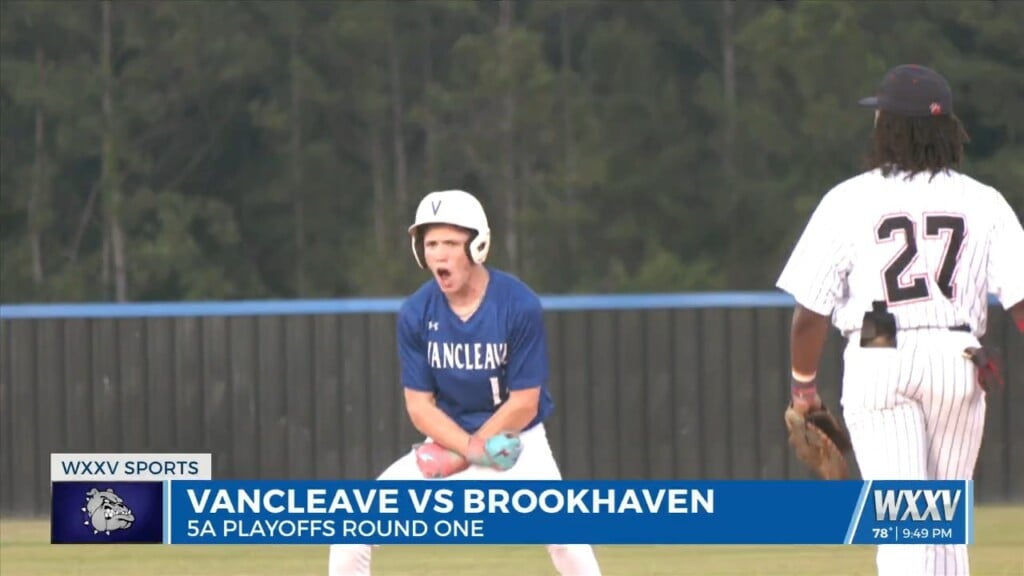 Vancleave Advances To Second Round After Winning 8 Inning Thriller 10 9 Over Brookhaven