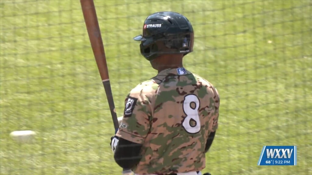 Shuckers Pick Up First Win Of He Season Against The Columbus Clingstones