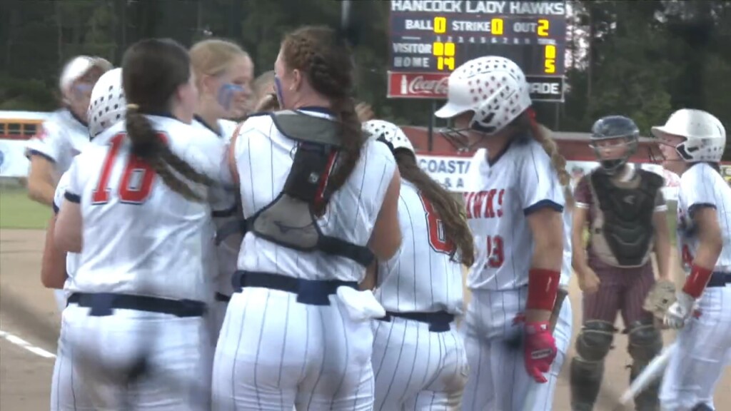 Hancock Lady Hawks Softball Defeats Picayune 10 0