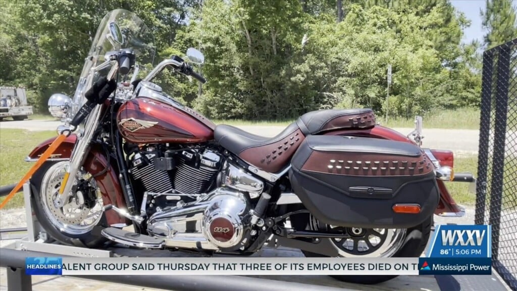 Blue Knights Auctioning Motorcycle To Help Pay For Child's Medical Bills
