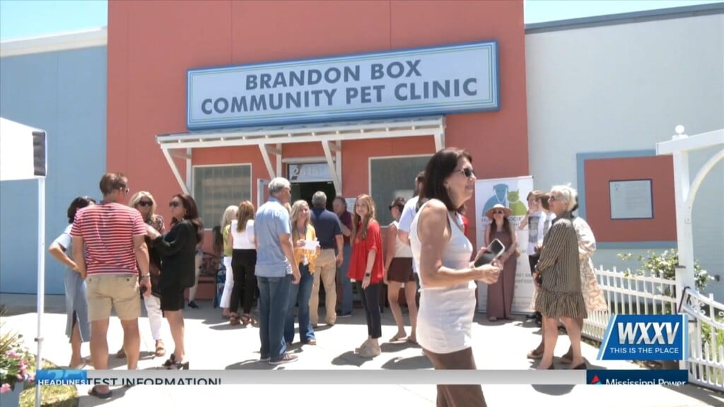 "brandon Box Community Pet Clinic" Opens After Renovations