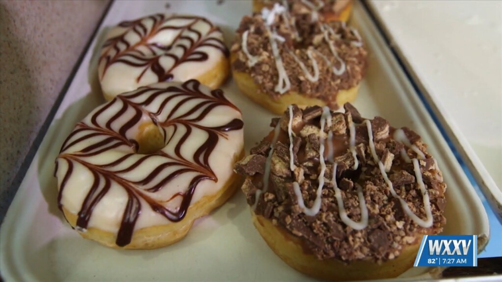 Salvation Army Celebrates National Donut Day