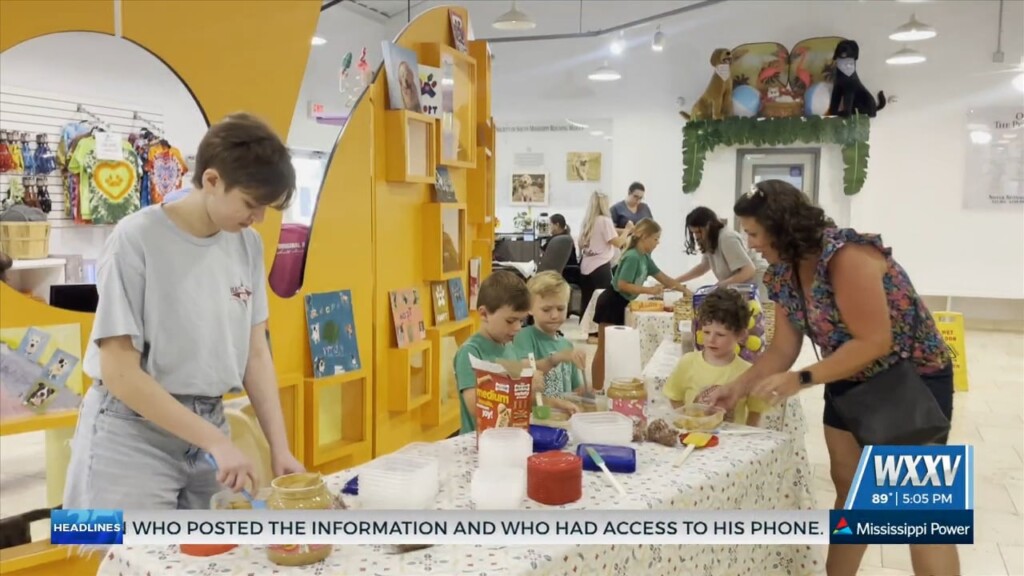 Children Make Treats For Hssm Shelter Pets