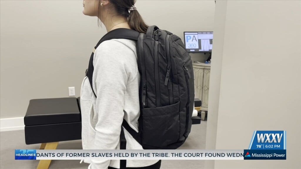 Chiropractor Explains How Heavy Bags Could Affect Students' Backs