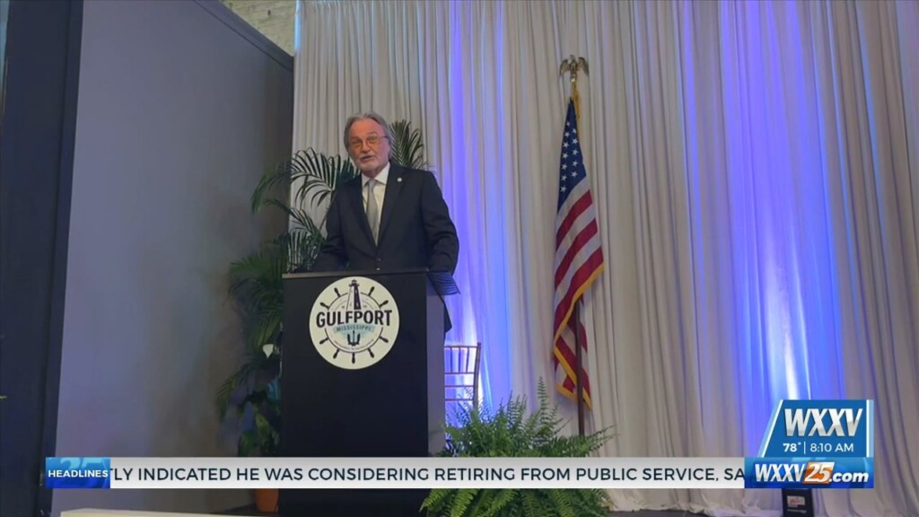 Gulfport Mayor Hugh Keating And City Council Sworn In