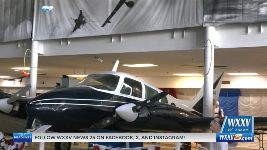 Volunteer Educators Guide Camps At The Mississippi Aviation Heritage Museum