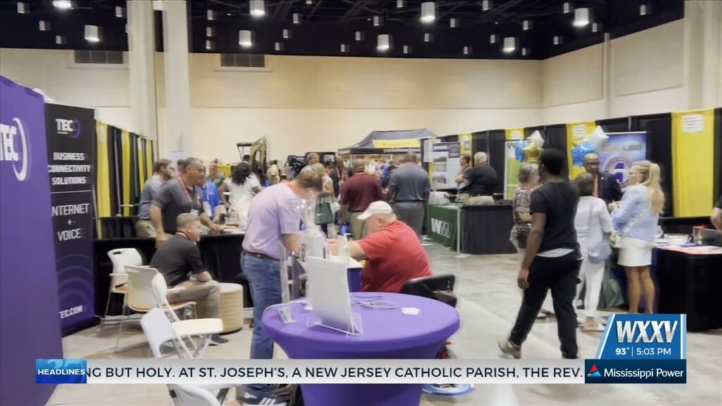 City Officials Come To The Coast For The Mississippi Municipal League Convention