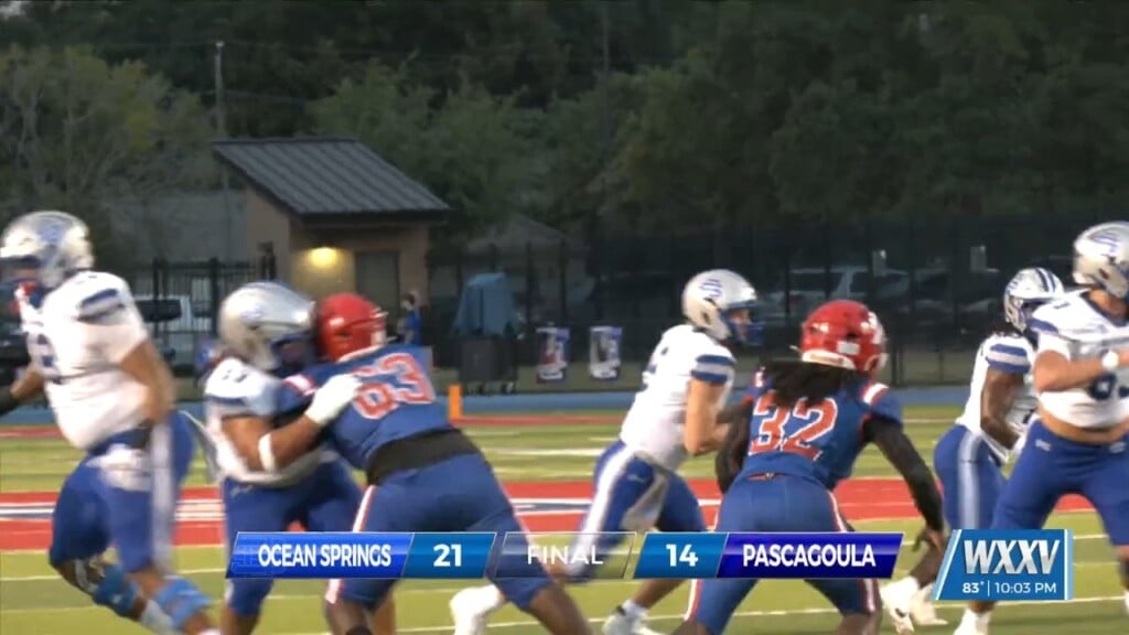 Ocean Springs Moves To 3 0 With A Win At Pascagoula 21 To 14 In Week Three