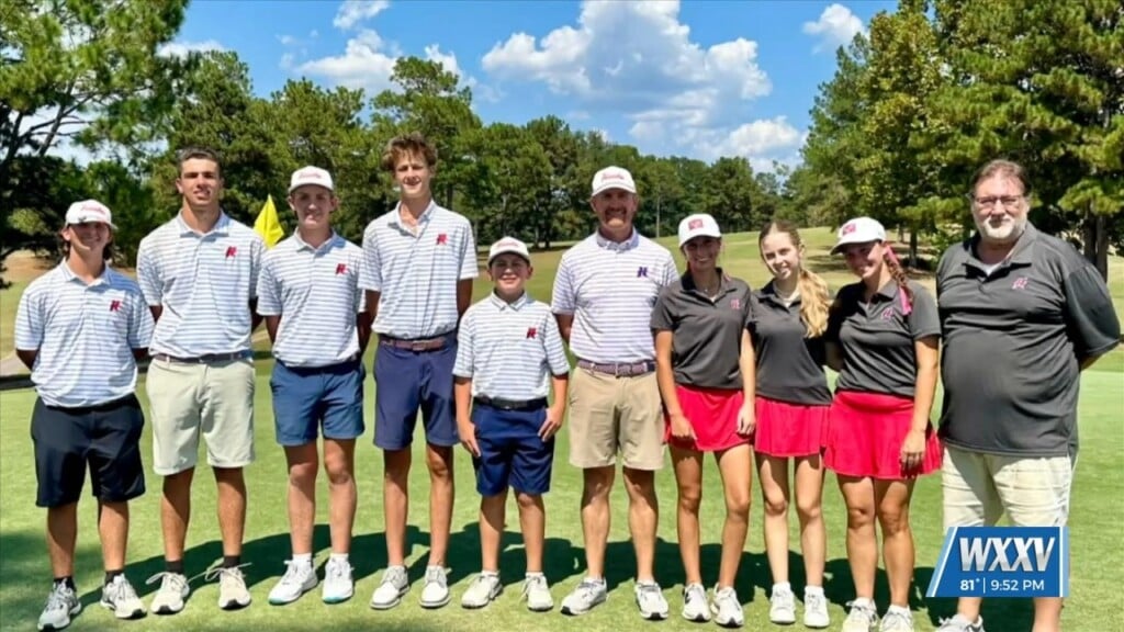 Both Hancock Golf Teams Took Home Hardware During Tornado Classic!