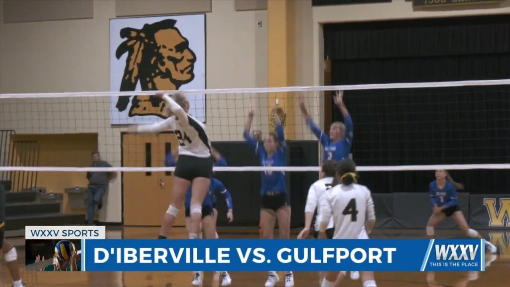 D'iberville And Gulfport Battle On The Volleyball Court In District Showdown