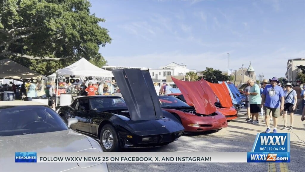 Cruisers Continue The Fun At The Biloxi Block Party