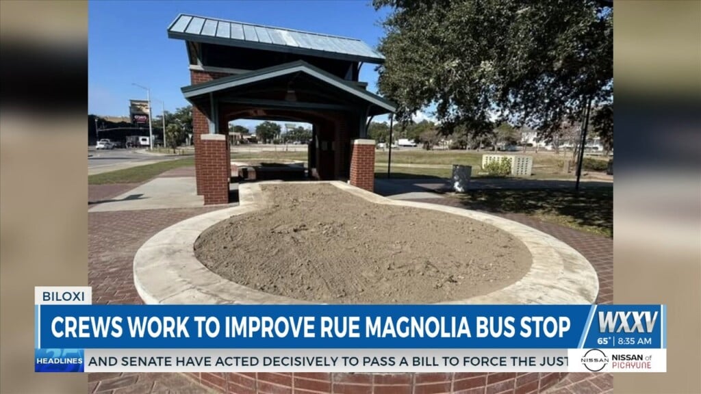 Crews Work To Improve Rue Magnolia Bus Stop In Biloxi
