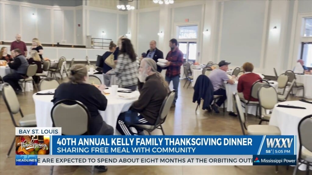 40th Annual Kelly Family Thanksgiving Dinner Feeds Hundreds In Bay St. Louis