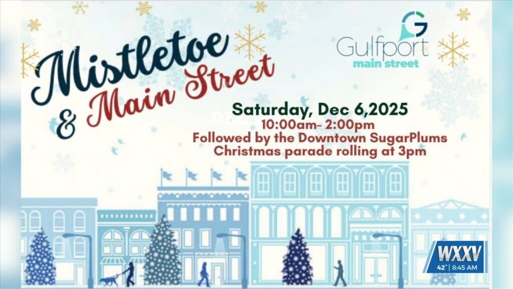 Mistletoe And Main Street Returns To Gulfport