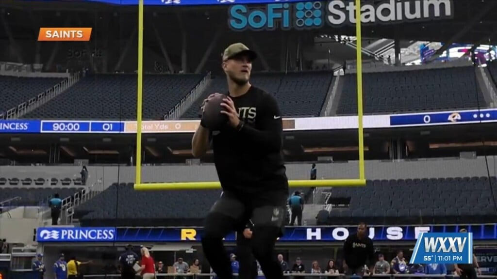 The New Orleans Saints Drop Their Eighth Game Of The Year To The Rams 34 10