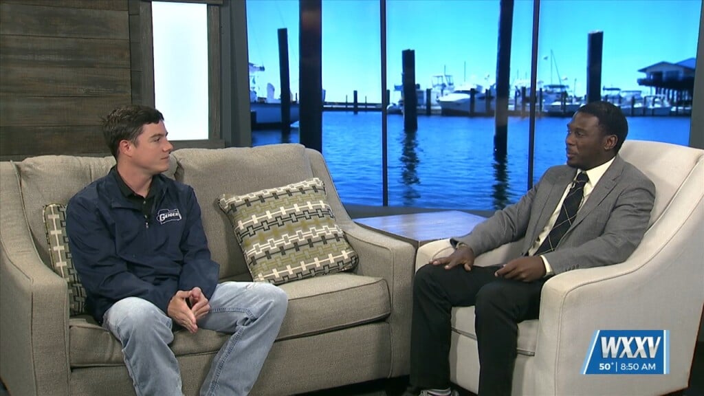 Annual Heat For The Holidays Giveaway Returns