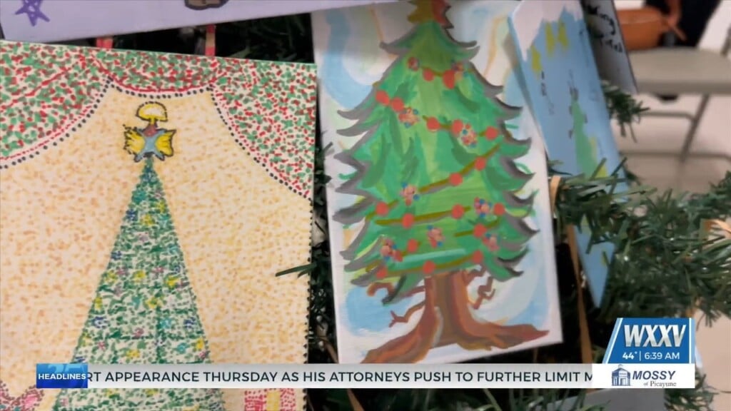 Harrison County School District Hosts Festival Of Trees