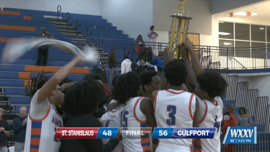Gulfport Takes Down St. Stanislaus, 56 48, To Win First Holiday Classic Since 2013