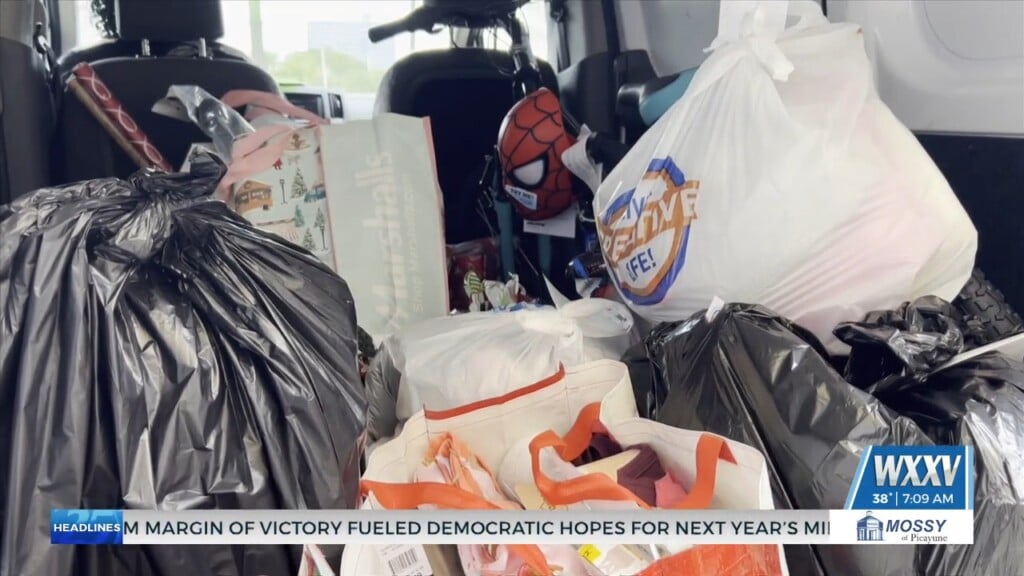 Beau Rivage Sends Gifts To Families, Children