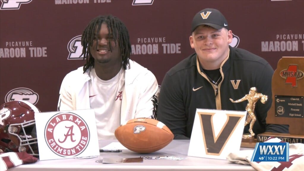 Picayune's Mitchell Smith And Nolan Wilson Sign To Continue Their Football Careers In The Sec!