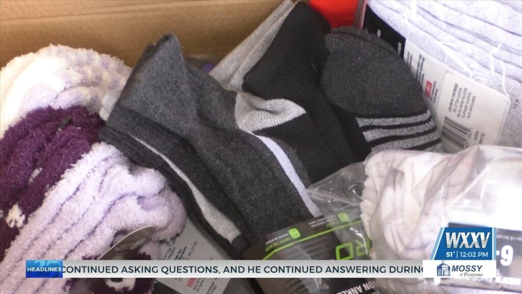 Ocean Springs Chamber Collecting Gifts For State Hospital