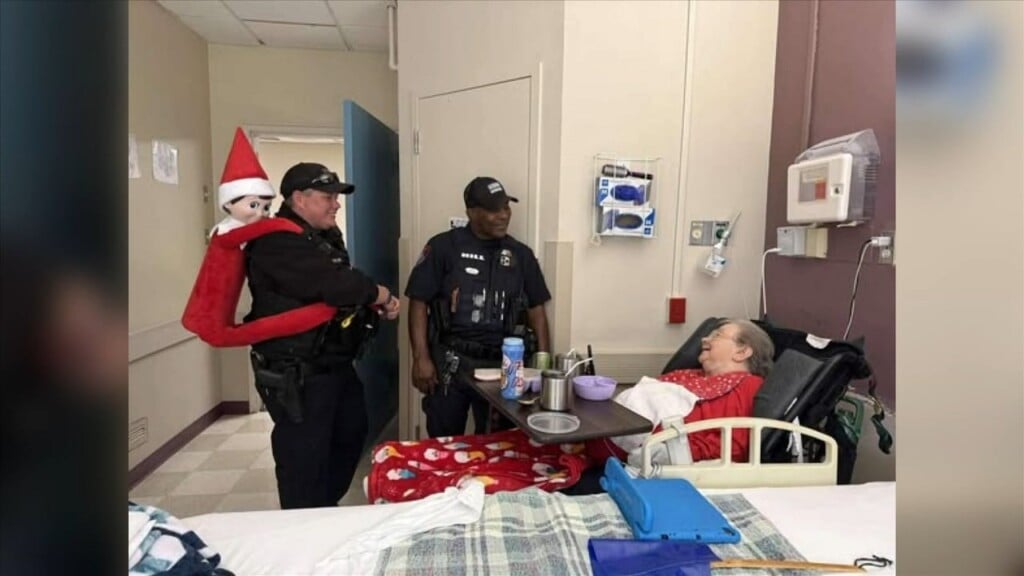 Elves Take Over The Lucedale Police Department’s Social Media