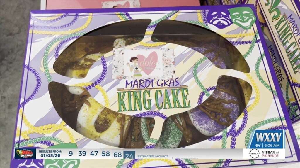 Local Bakeries Rolling Out King Cakes For Mardi Gras