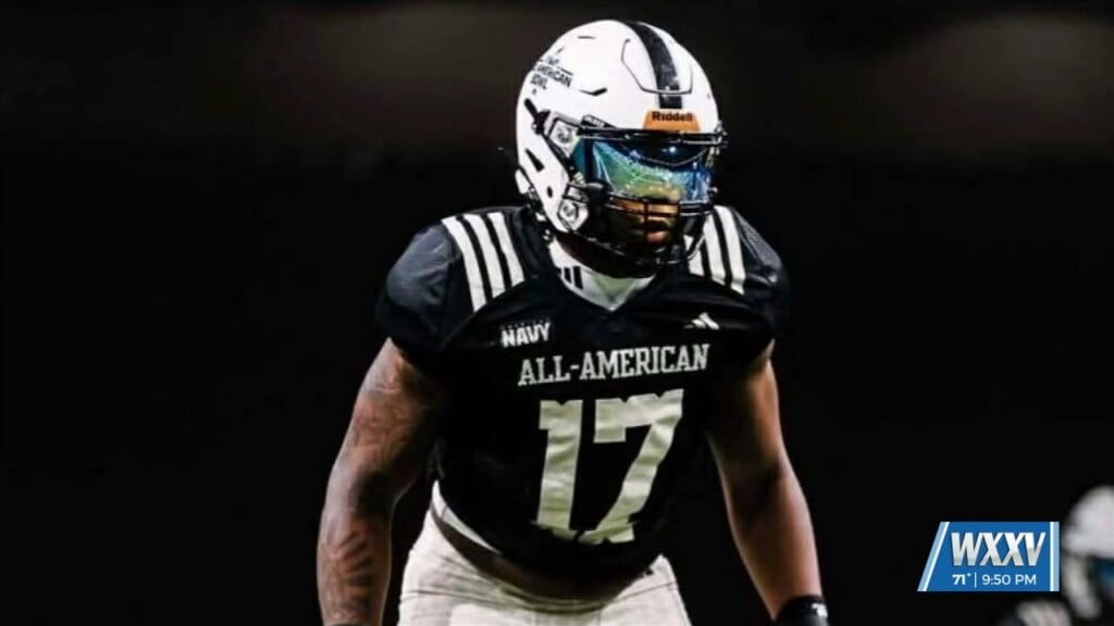 D'iberville Linebacker Caleb Triplett Will Announce College Commitment During Navy All American Bowl
