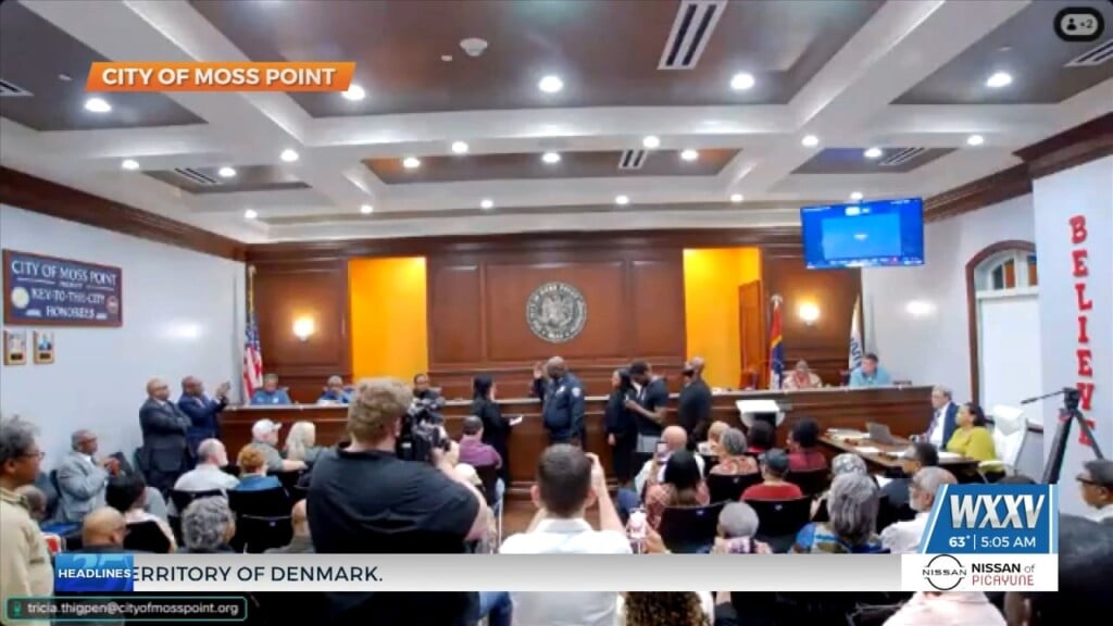 New Moss Point Police Chief Focuses On Communication, Hiring Quality Officers