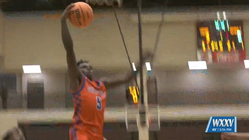 Admirals Fall Just Short In Quarterfinal Test With 61 50 Loss To Northwest Rankin