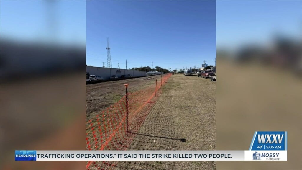 Parade Safety Measures In Place Near Railroad Tracks In Long Beach