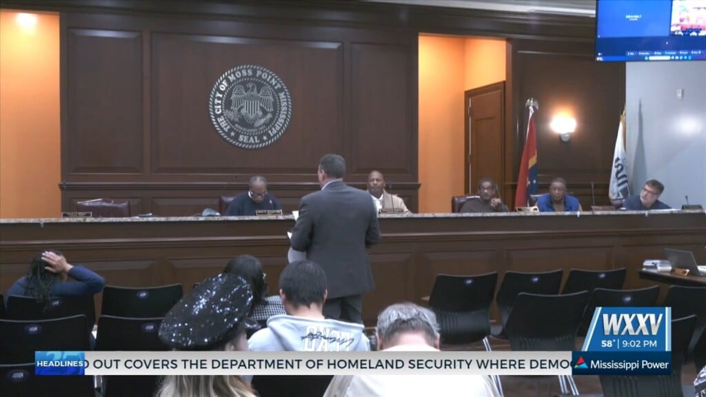 Moss Point City Council Discusses Blight In Community