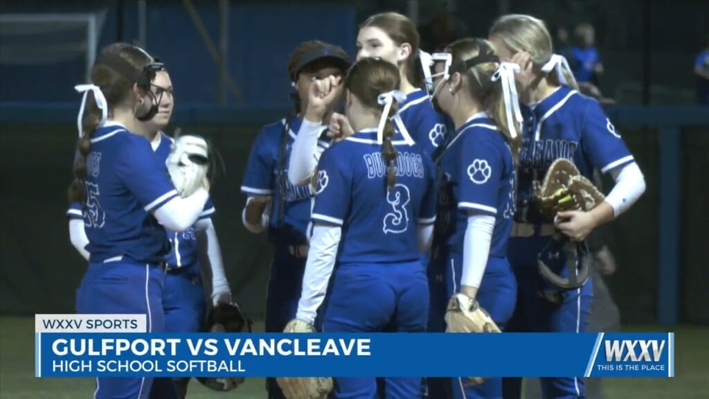 Vancleave Softball Defeats The Gulfport Admirals 7 4