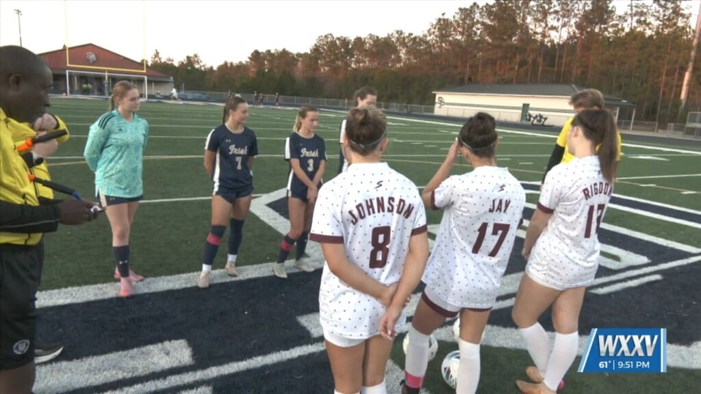 St. Patrick Girls Soccer Wins Round Two Of Playoffs 5 0 Over Clarkdale