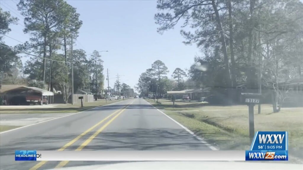 Residents Express Concerns Over Pedestrian Safety Along Dedeaux Road