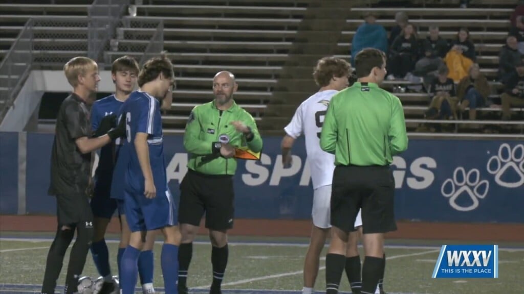 Ocean Springs Boys Soccer Defeats Northwest Rankin 3 0 In Round One Of Playoffs
