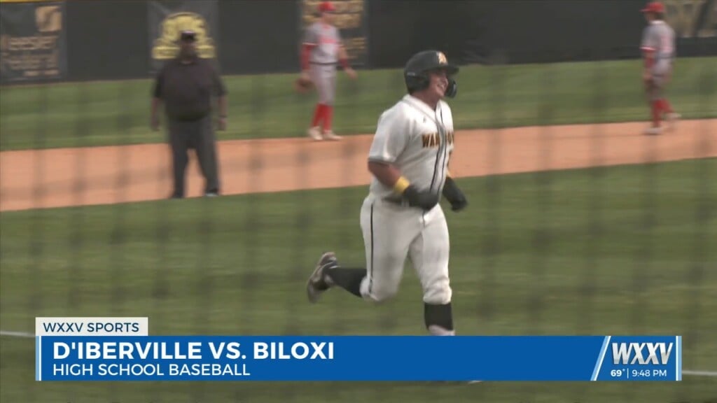 D'iberville Baseball Uses Massive Fourth Inning To Down Biloxi, 13 7