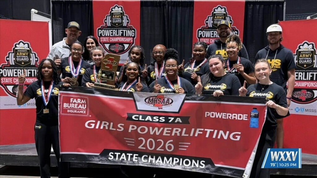 D'iberville Wins Class 7a Girls Powerlifting State Championship With Eight State Records