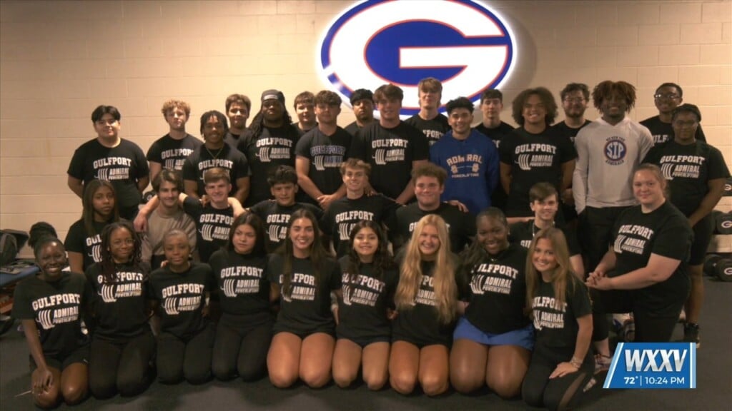 Gulfport Boys And Girls Powerlifting Teams Prepare To Defend Their State Titles