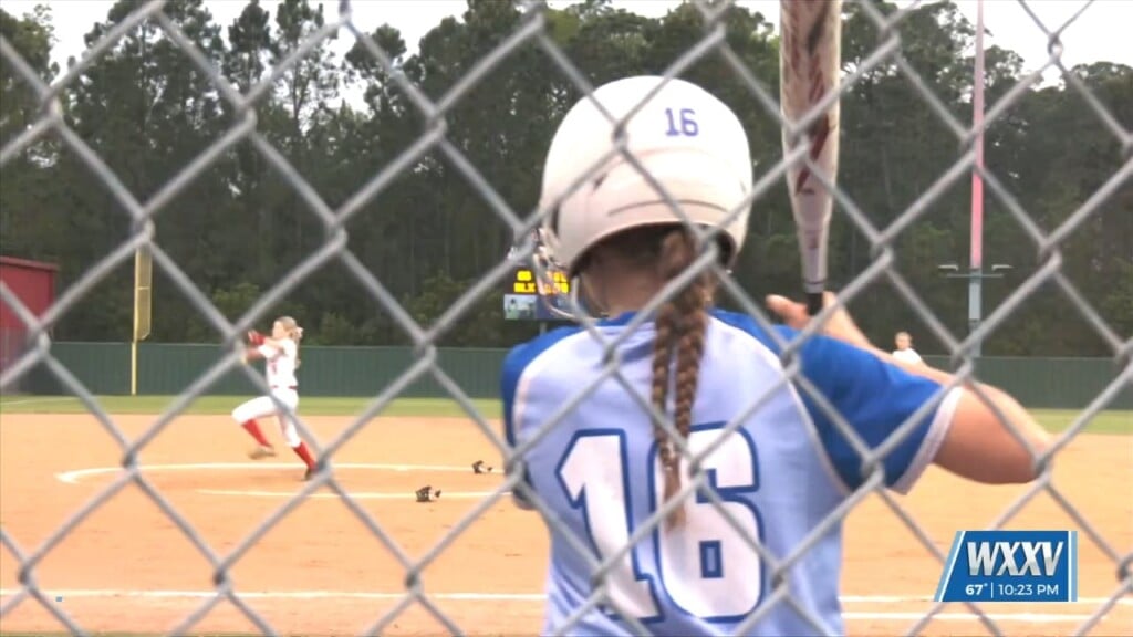 Ocean Springs Softball Defeats Lady Indians 9 3