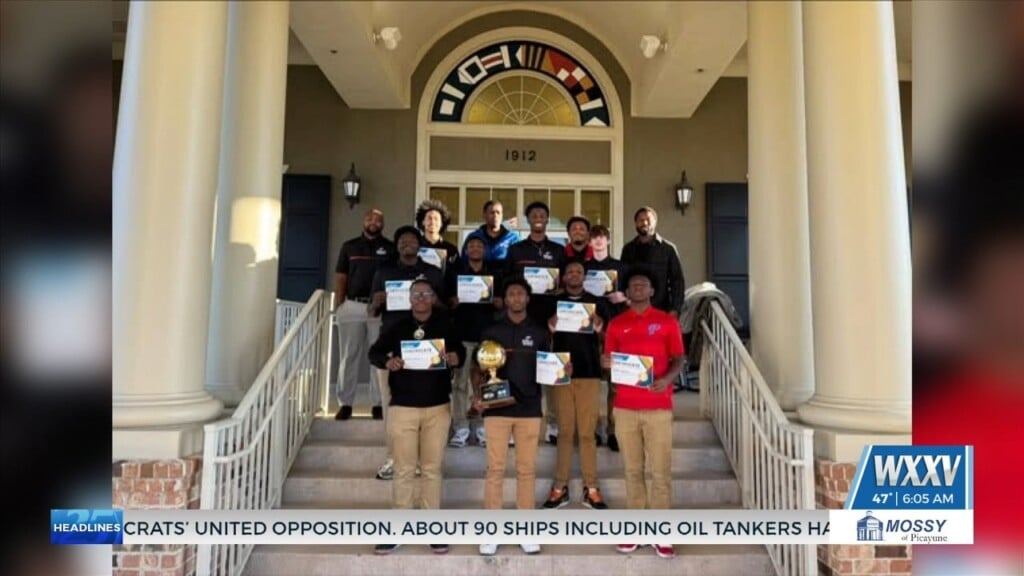 Pascagoula Panthers Recognized For State Championship Victory