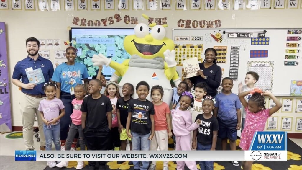 Mississippi Power Help Local Students Celebrate Read Across America Day